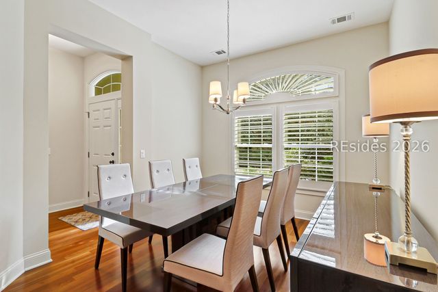 16 Honey Locust Cir, Hilton Head Island, SC 29926