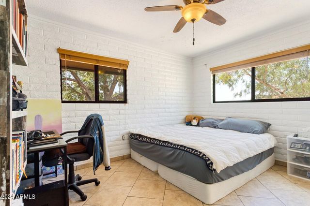 3894 E MOUNTAIN VISTA Road, Hereford, AZ 85615