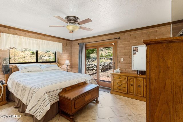 3894 E MOUNTAIN VISTA Road, Hereford, AZ 85615