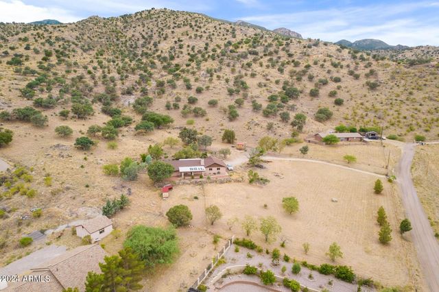 3894 E MOUNTAIN VISTA Road, Hereford, AZ 85615
