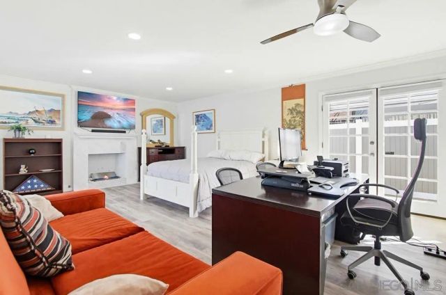 4336 Charing, San Diego, CA 92117
