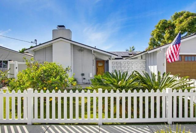 4336 Charing, San Diego, CA 92117