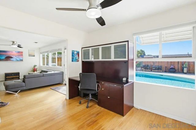 4336 Charing, San Diego, CA 92117