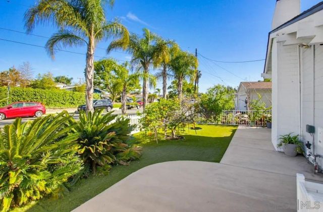 4336 Charing, San Diego, CA 92117
