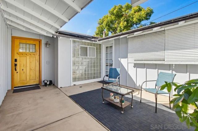4336 Charing, San Diego, CA 92117