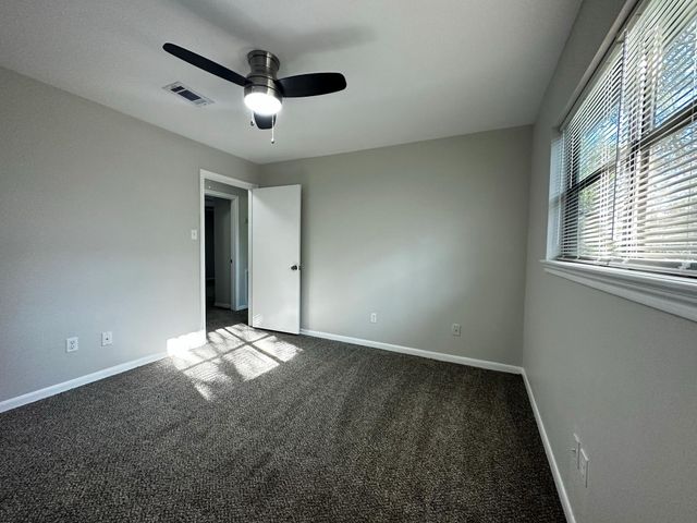 11106 Ellwood Street, The Woodlands, TX 77380