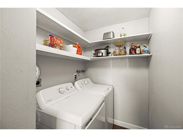 6449 Welch Ct, Arvada, CO 80004