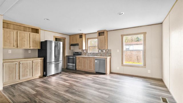 10499 State Highway 156, Coldspring, TX 77331