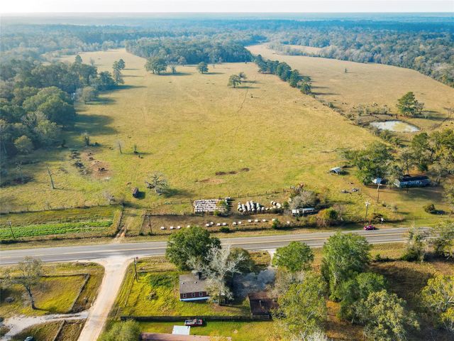 10499 State Highway 156, Coldspring, TX 77331