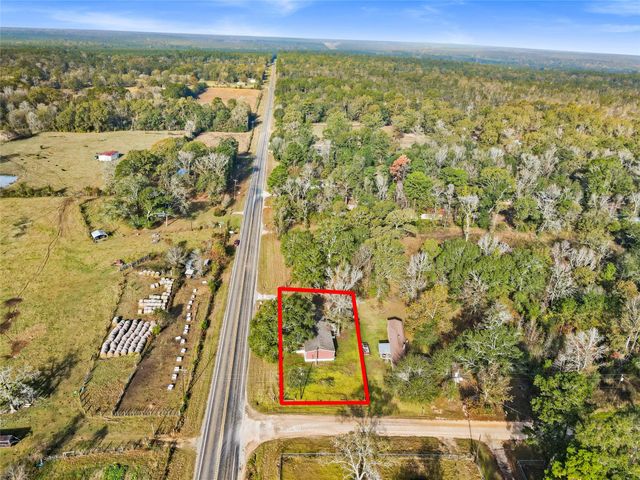 10499 State Highway 156, Coldspring, TX 77331