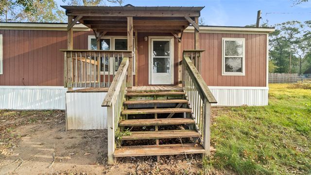 10499 State Highway 156, Coldspring, TX 77331