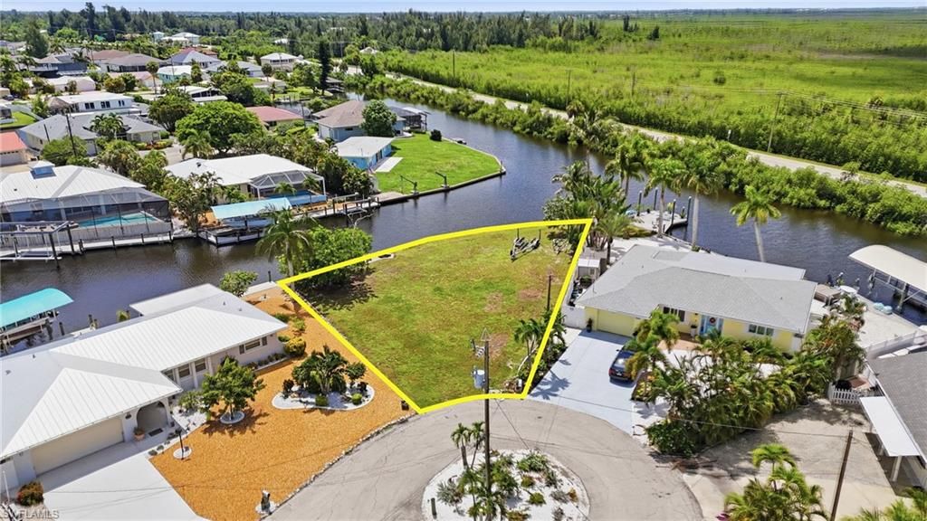 12100 Moon Shell DR, MATLACHA ISLES, FL 33991 — photo 2