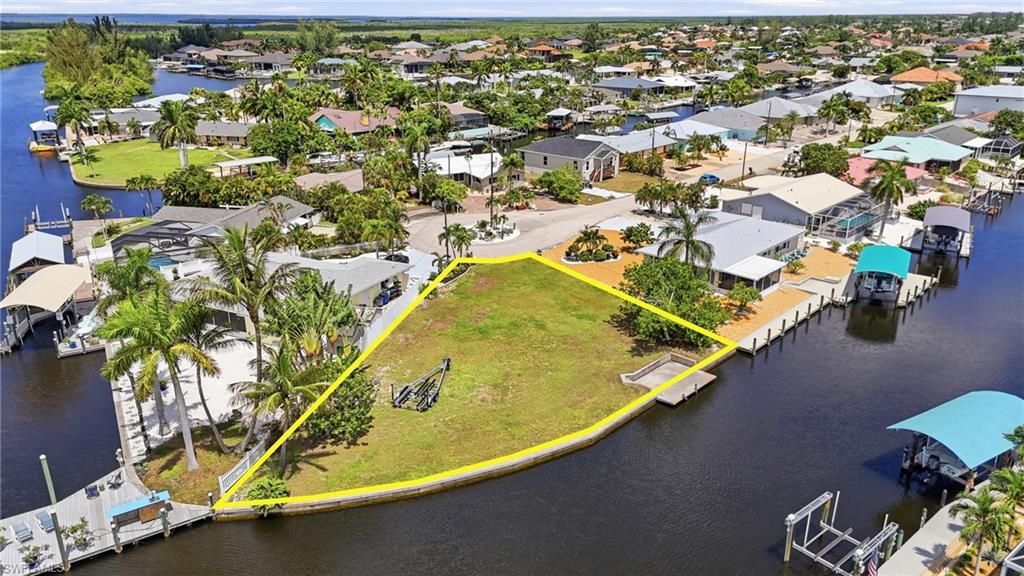 12100 Moon Shell DR, MATLACHA ISLES, FL 33991 — photo 4
