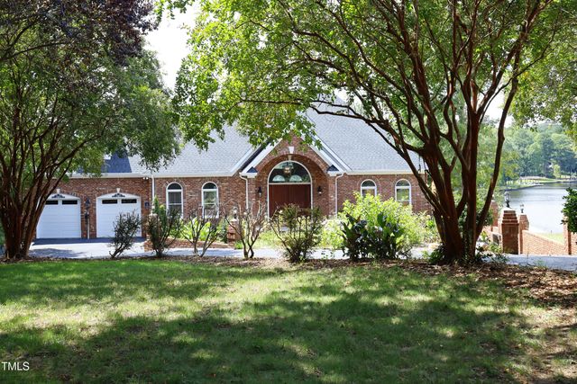 120 Chuckwagon, Louisburg, NC 27549