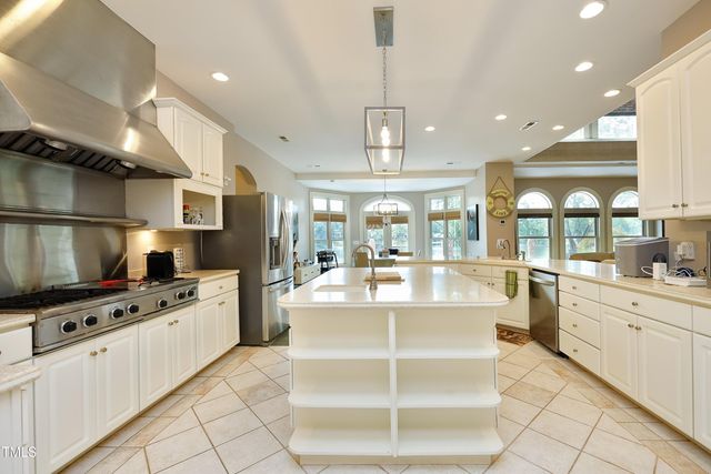 120 Chuckwagon, Louisburg, NC 27549