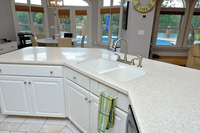 120 Chuckwagon, Louisburg, NC 27549