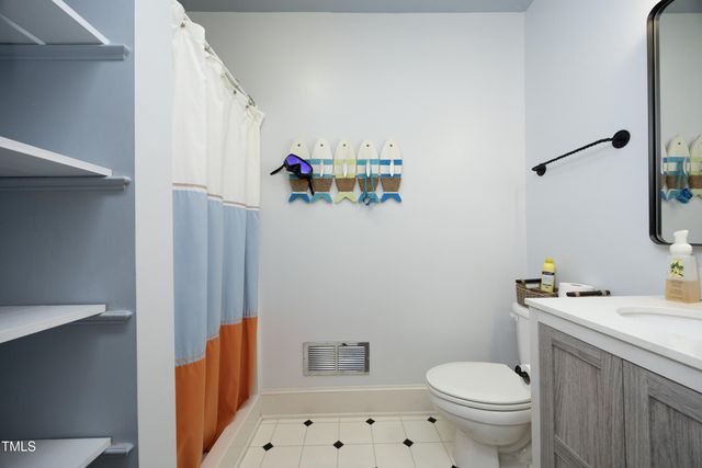 120 Chuckwagon, Louisburg, NC 27549