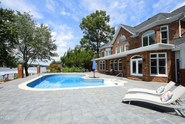 120 Chuckwagon, Louisburg, NC 27549