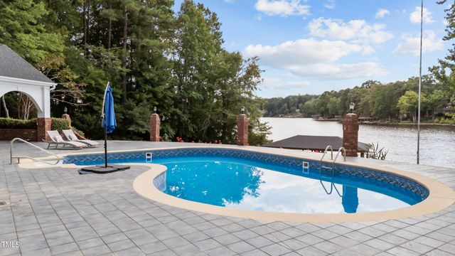 120 Chuckwagon, Louisburg, NC 27549