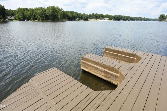 120 Chuckwagon, Louisburg, NC 27549