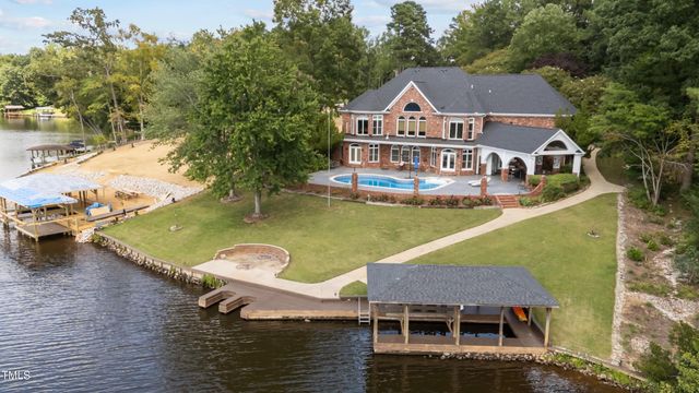 120 Chuckwagon, Louisburg, NC 27549