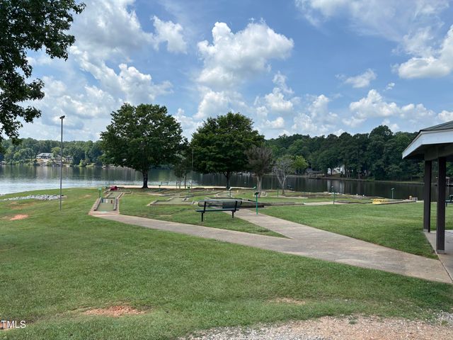 120 Chuckwagon, Louisburg, NC 27549