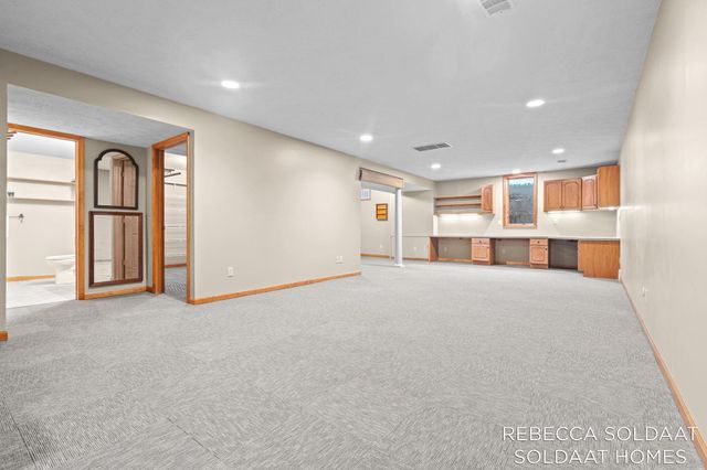 3464 Leonard Street Nw, City Of Walker, MI 49534