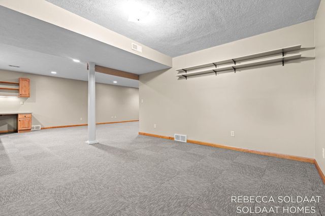 3464 Leonard Street Nw, City Of Walker, MI 49534