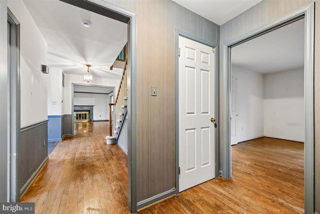 13724 BRIDGEWATER DR, Silver Spring, MD 20904