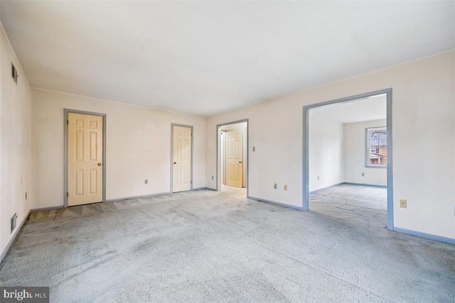 13724 BRIDGEWATER DR, Silver Spring, MD 20904