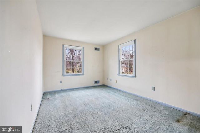 13724 BRIDGEWATER DR, Silver Spring, MD 20904