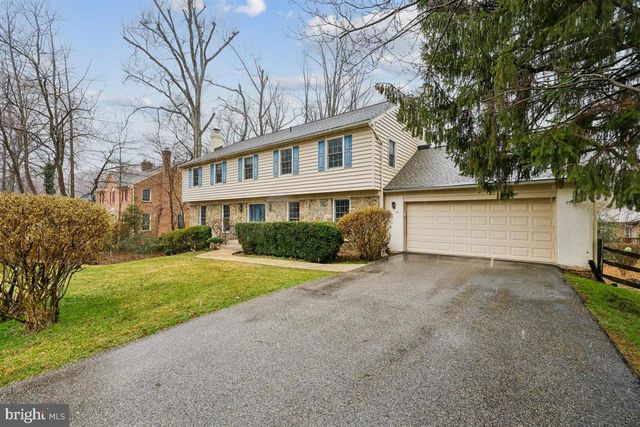 13724 BRIDGEWATER DR, Silver Spring, MD 20904