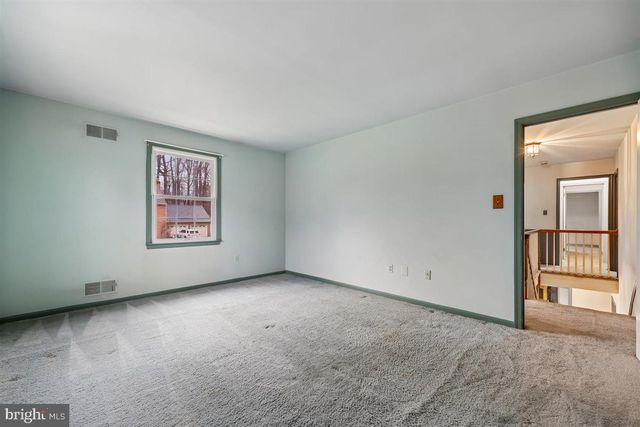 13724 BRIDGEWATER DR, Silver Spring, MD 20904