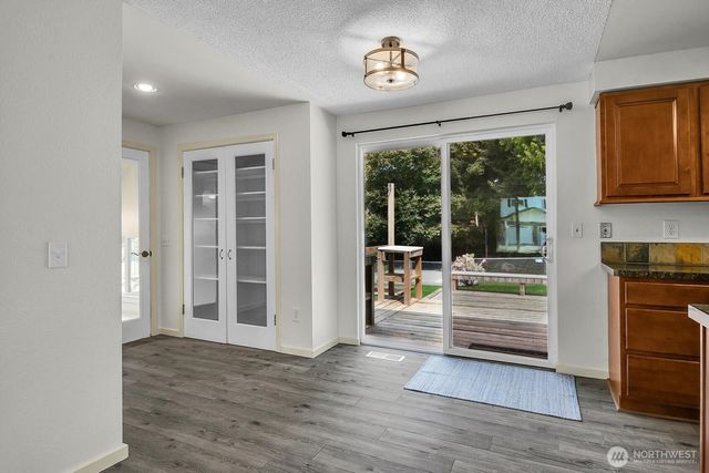 2420 SW 326th Street, Federal Way, WA 98023