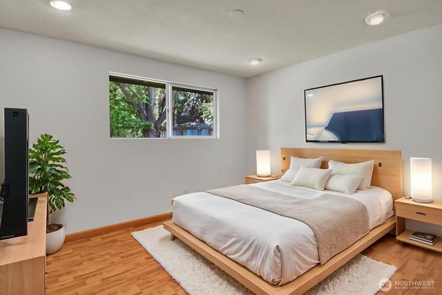2420 SW 326th Street, Federal Way, WA 98023