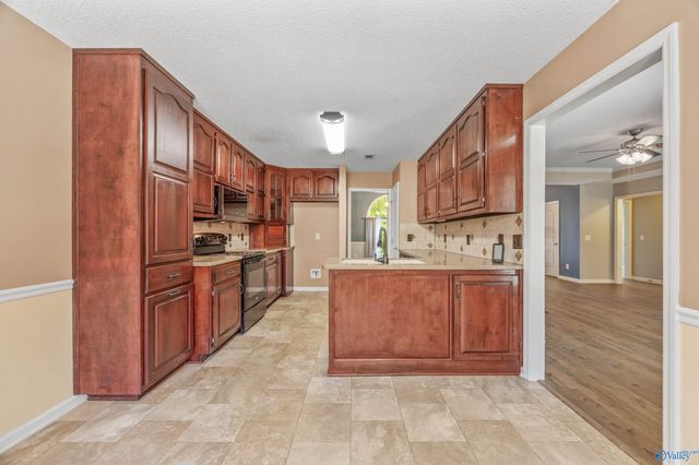 302 Knox Creek Trail, Madison, AL 35757