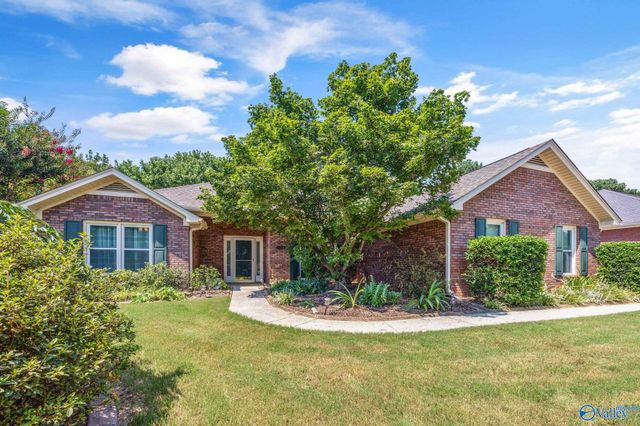 302 Knox Creek Trail, Madison, AL 35757