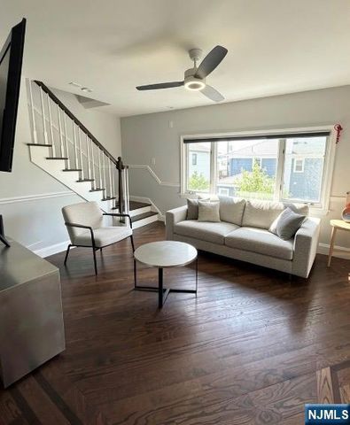 412 Park Place, Lyndhurst, NJ 07071