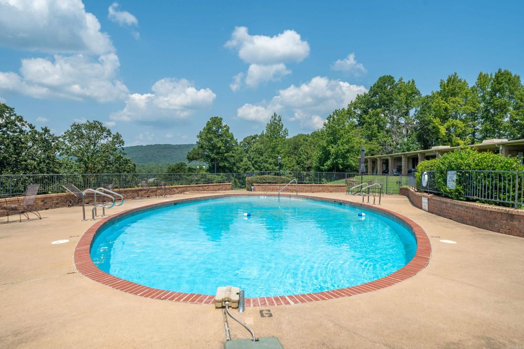575 Belvedere Dr Unit 10, Hot Springs, AR 71901