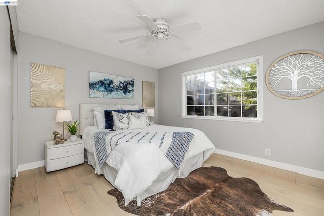 3766 Pinewood Pl, Santa Clara, CA 95054