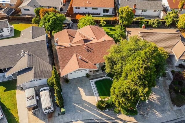 3766 Pinewood Pl, Santa Clara, CA 95054