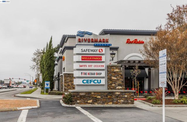 3766 Pinewood Pl, Santa Clara, CA 95054