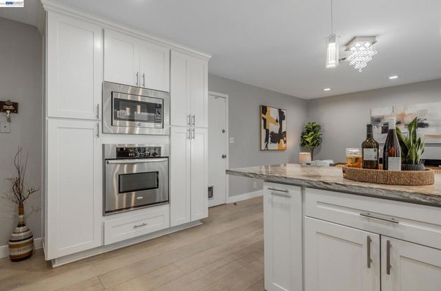 3766 Pinewood Pl, Santa Clara, CA 95054