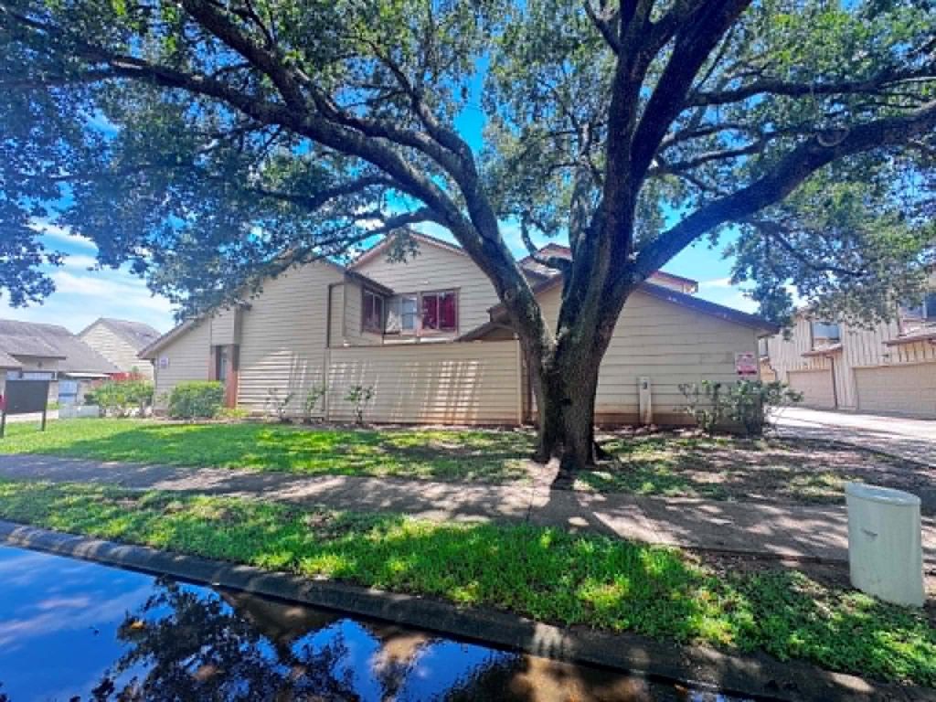 12502 Newbrook Drive, Houston, TX 77072