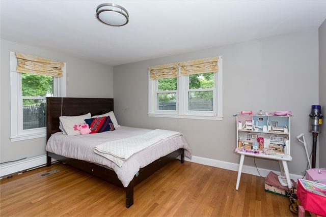92 Hawthorn, Westwood, MA 02090