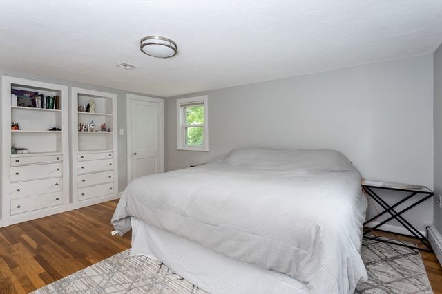 92 Hawthorn, Westwood, MA 02090