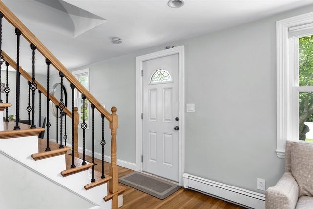 92 Hawthorn, Westwood, MA 02090