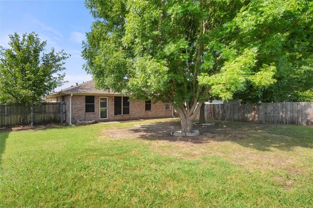 235 Lake Texoma Drive, Wylie, TX 75098