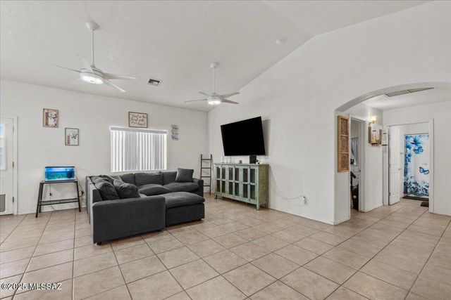 257 E Walnut Street, Safford, AZ 85546