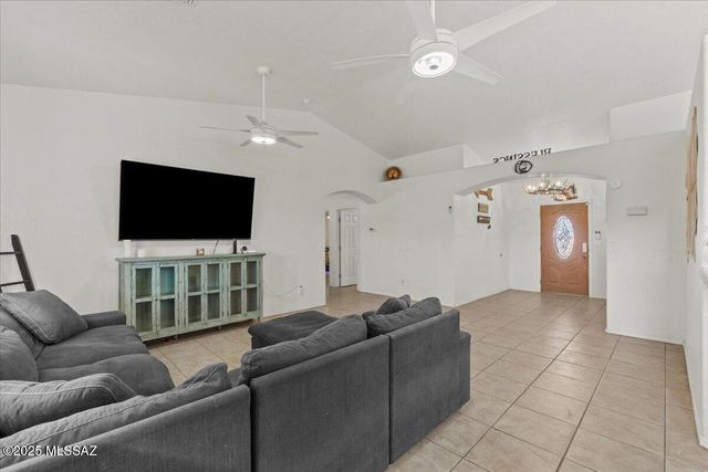 257 E Walnut Street, Safford, AZ 85546